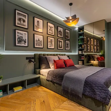 Stylish Comfy W Balcony In Downtown Appartement